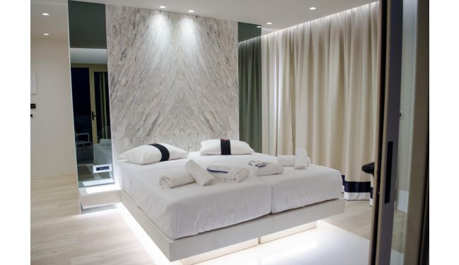 Kahlua Sea View Suites